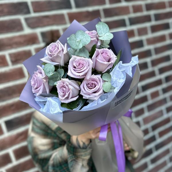 Букет из голландских роз " Призрак "